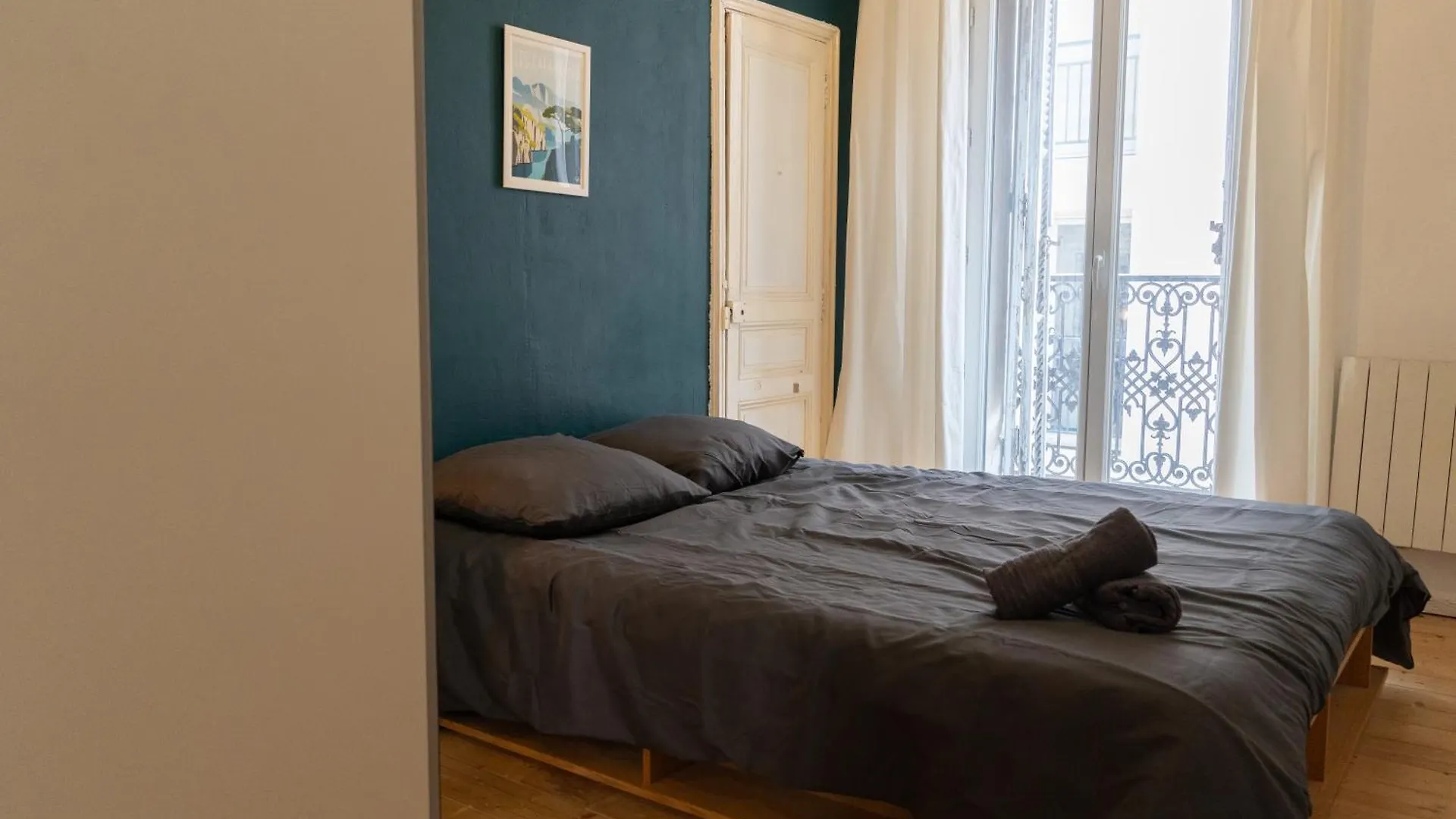 Julien - Gare St Charles - Cours Julien Apartment Marseille